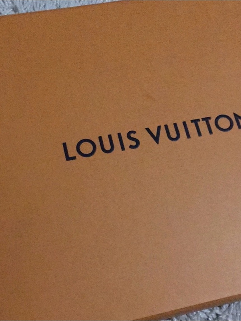Authentic Louis Vuitton Damiere Graceful PM - Picture 4 of 16